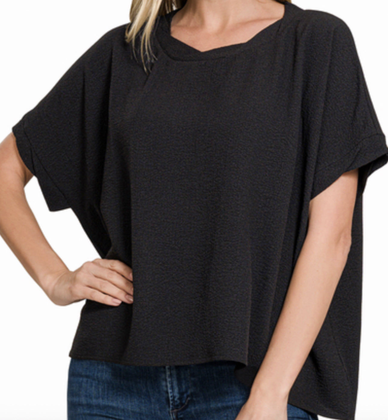 WOVEN BUBBLE AIRFLOW ROUND NECK SHORT SLEEVE TOP BLACK